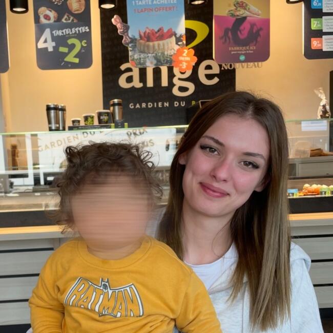 Nanny in Saint-Sébastien-sur-Loire: Karenn