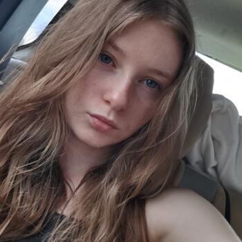 Babysitter a San Giorgio della Richinvelda: Sofiya