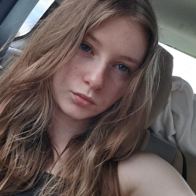 Babysitter a San Giorgio della Richinvelda: Sofiya