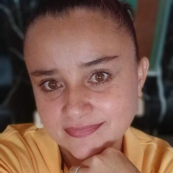 Niñera en La Lima: Yanin Giron