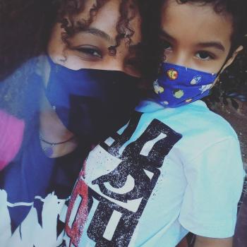 Emprego de babá em Bauru: emprego de babá Thainá