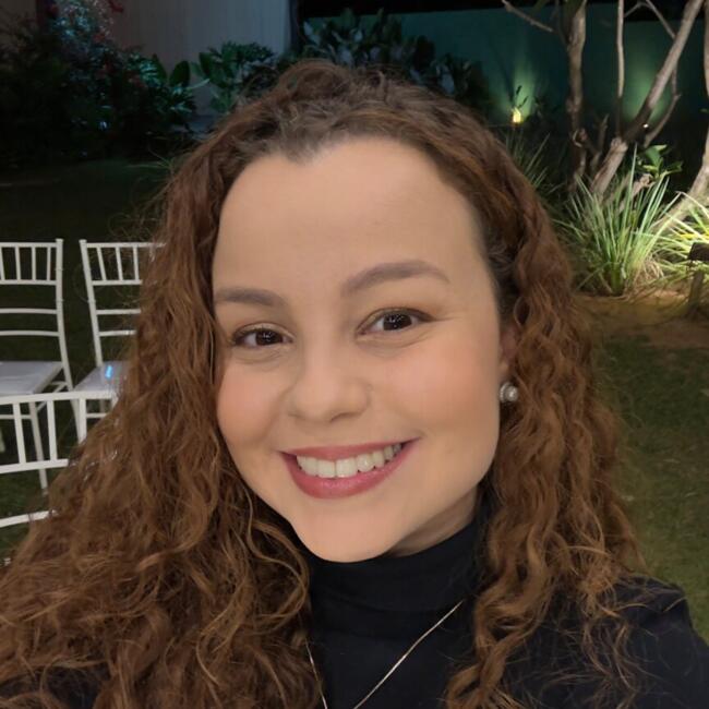 Emprego de babá em Araçatuba: Beatriz