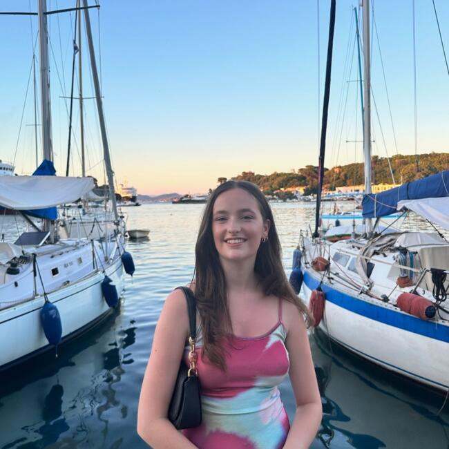 Babysitter in Liverpool: Erin