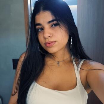 Babysitter in São Paulo (São Paulo): Pietra