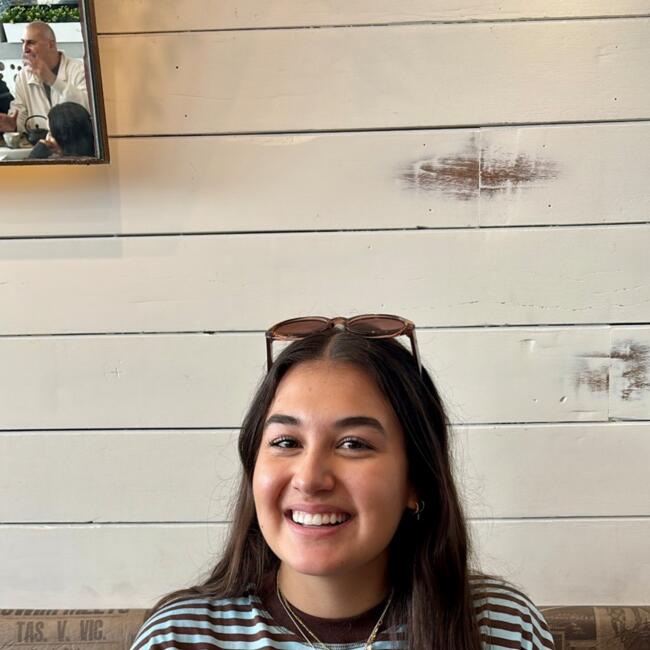 Babysitter in Sydney: Isabella