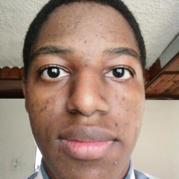 Babysitter in East London: Athenkosi