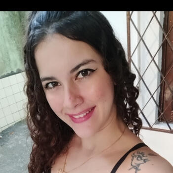 Babysitter in Guarapari: Raquel