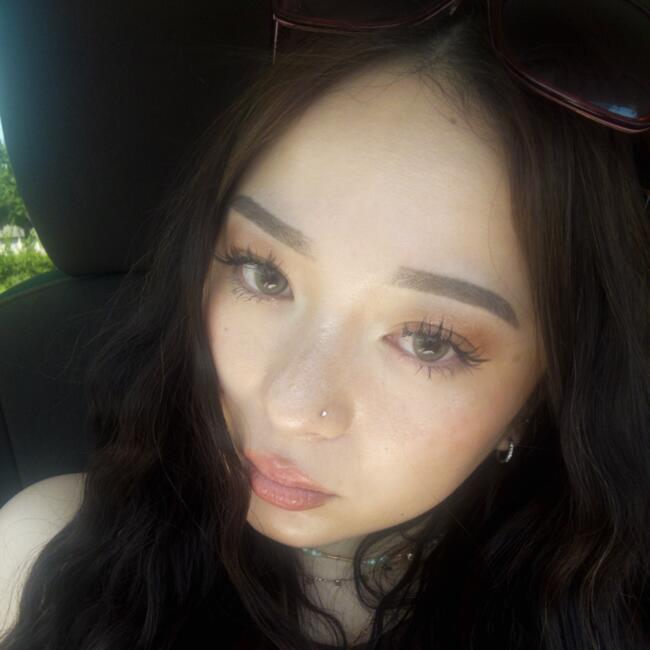 Babysitter in Osaka: Ami