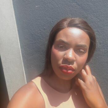 Babysitter Cape Town: Sabina
