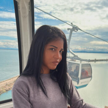 Babysitter in Nova Friburgo: Leannis