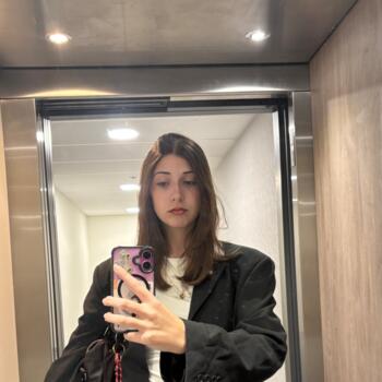 Babysitter Nîmes: Louise