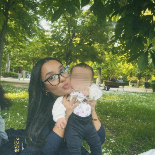 Nanny in Parla: Roeya