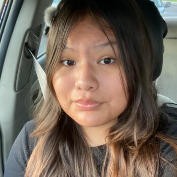 Babysitter in Glendale: Onawa