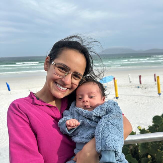 Babysitting job in Cabo Frio: Brenda