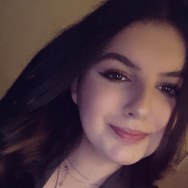 Opiekunka do dziecka w Bieruń: Julia