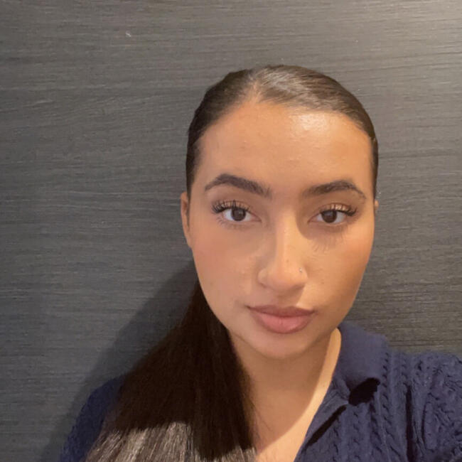 Babysitter in Zürich: Camilia