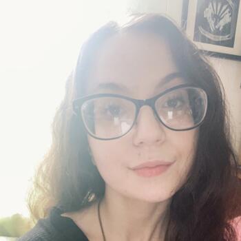 Babysitter in Abington: Silver