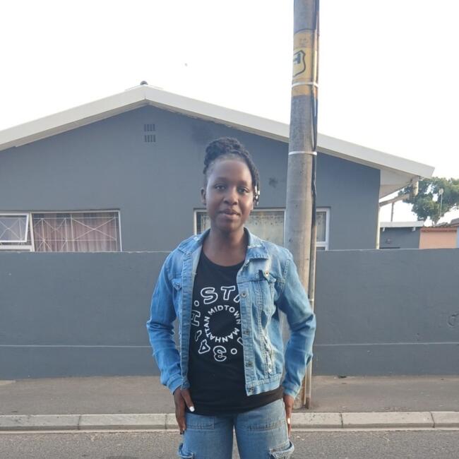 Babysitter in Cape Town: Mitchelle