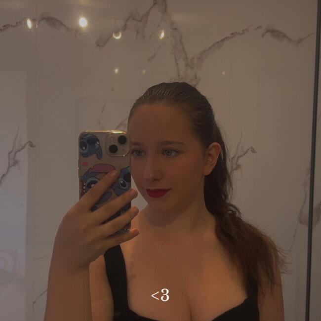 Babysitter in Liège: Eyline