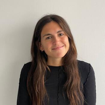 Babysitter in New York: Laura