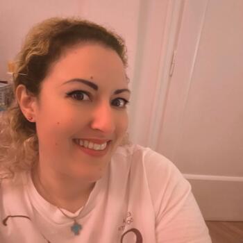 Nanny Athens: Stephania