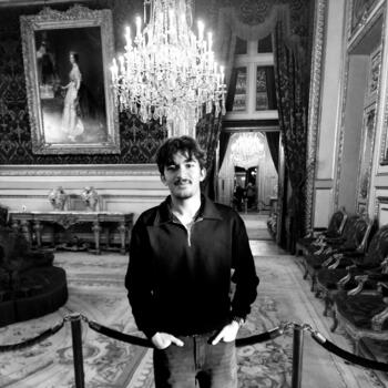 Babysitter in Plestan: Alexandre