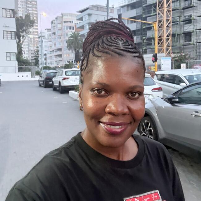 Babysitter in Cape Town: Linda