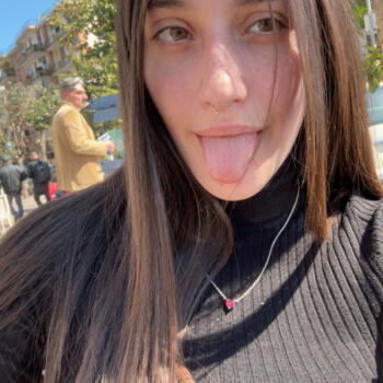Babysitter in Naples: Martina