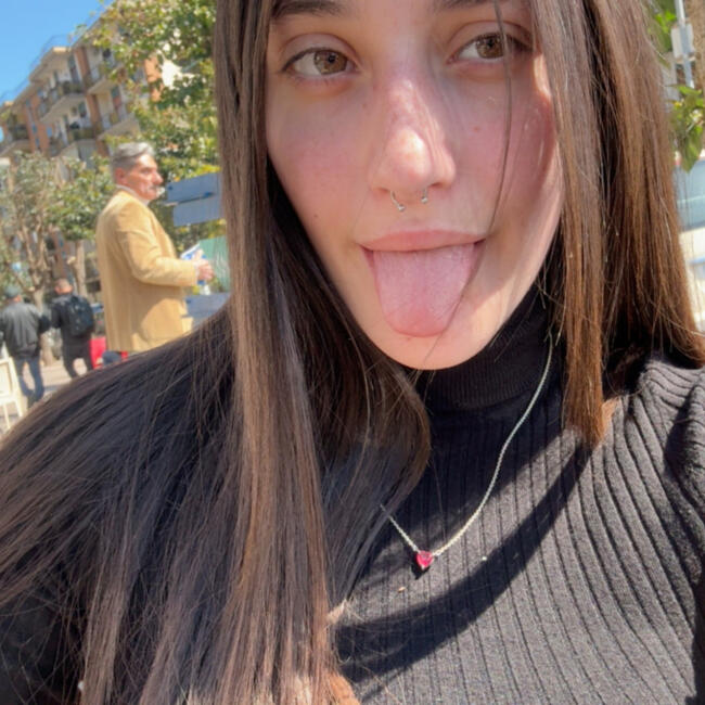 Babysitter in Naples: Martina