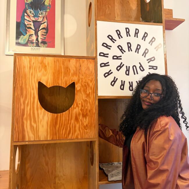 Babysitter in Surrey: Amy