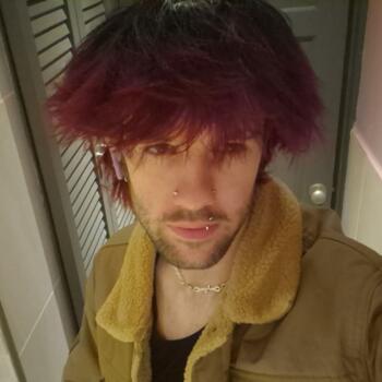 Babysitter Manchester: Jughead