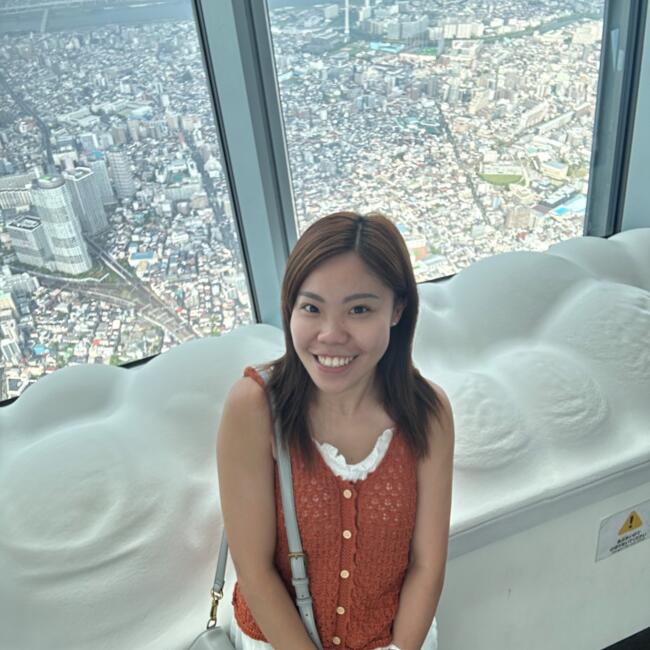 Baby-sitter in Markham: Nicole