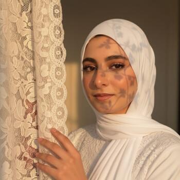 جليسة أطفال في المنيا: Radwa galal