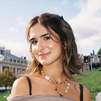 Babysitter in London: Ana