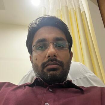 माता-पिता हैदराबाद: Snehil