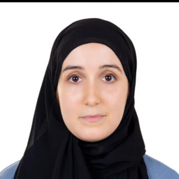 Babysitter in Sharjah city: Sarah