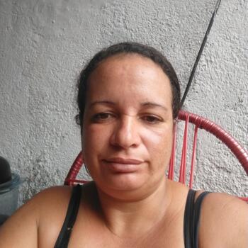 Babysitter in Olinda: Erika