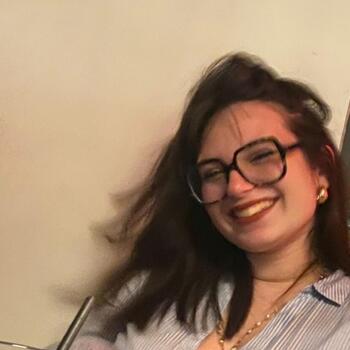 Babysitter in Le Poiré-sur-Vie: Enora