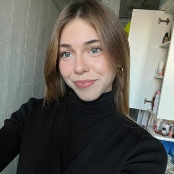 Babysitter in Turin: Isabella