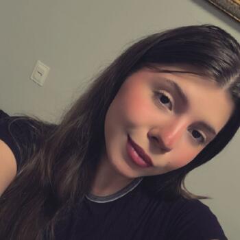 Babá em Balneário Camboriú: Ana Clara