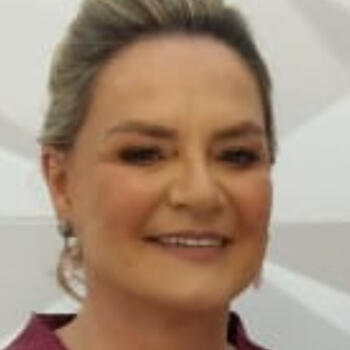 Babysitter Rio de Janeiro: Maria Helena