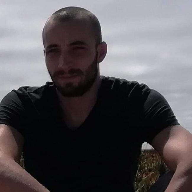 Babysitting job in Marolles (Hauts-de-France): Frédéric