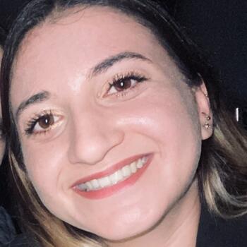 Baby-sitter Corneillà: Jade