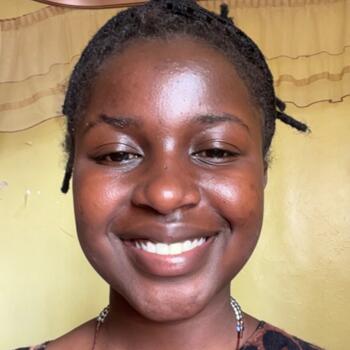 Babysitter Nairobi: Stephany