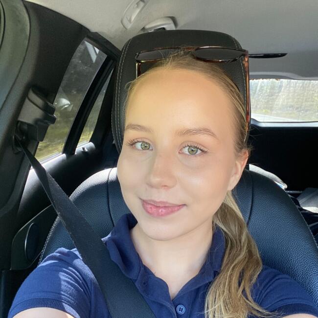 Barnvakt i Lahtis: Elina