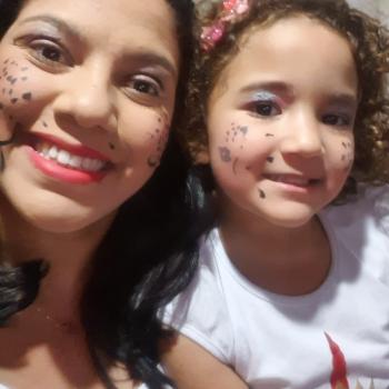 Emprego de babá Maceió: emprego de babá Luana