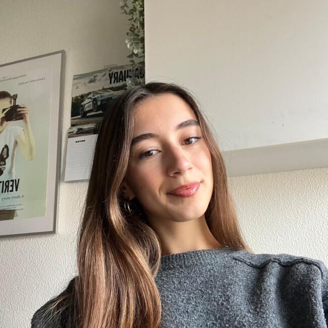 Babysitter in Lisbon: Carolina