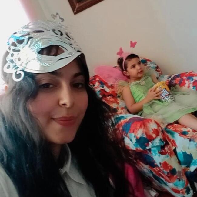 Babysitter in Vienna: Hasnae