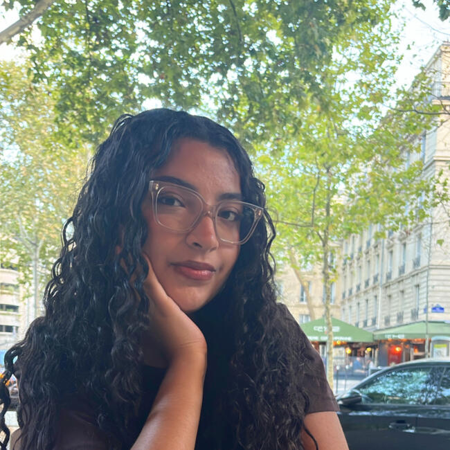 Babysitter in Chevilly-Larue: Kyria