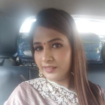 Babysitter Angera: Sheetal